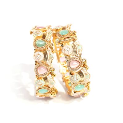 Antique bangles for wedding