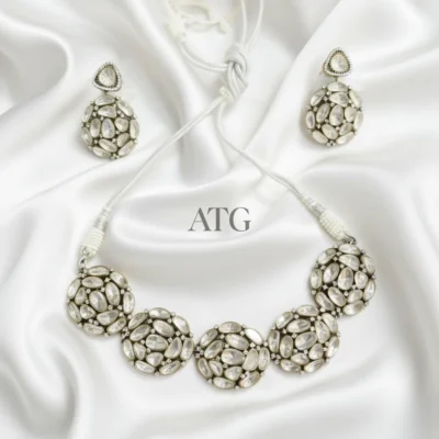 image of traditional kundan choker necklace setv by All That Glitters Antique Kundan Choker Necklace Set